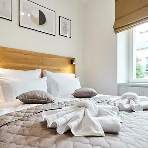 44 Apartahotel
