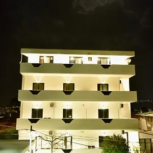 Ax Mirage Frühstückspension Vlorë