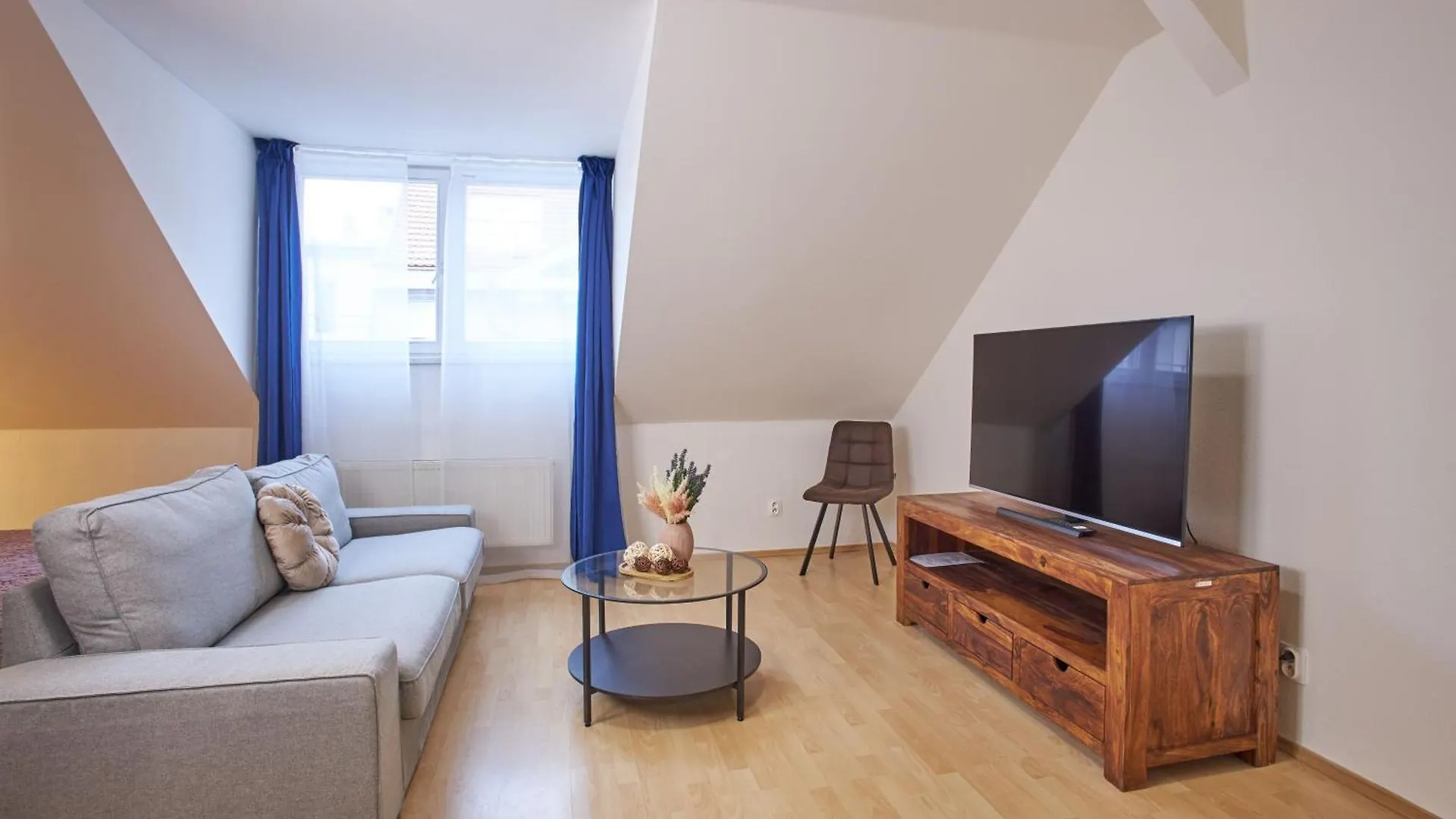 **** Aparthotel Wenceslas Square Residence Prague Czech Republic